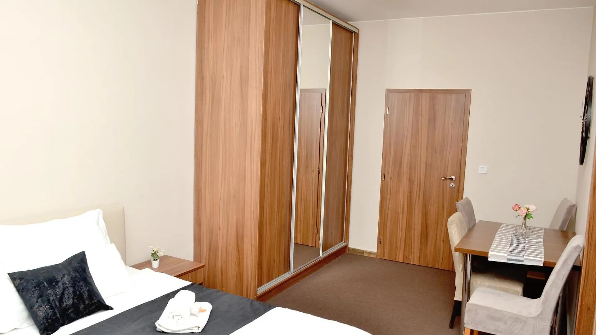 Euro Apartments Krenova 75 Brno 0*,