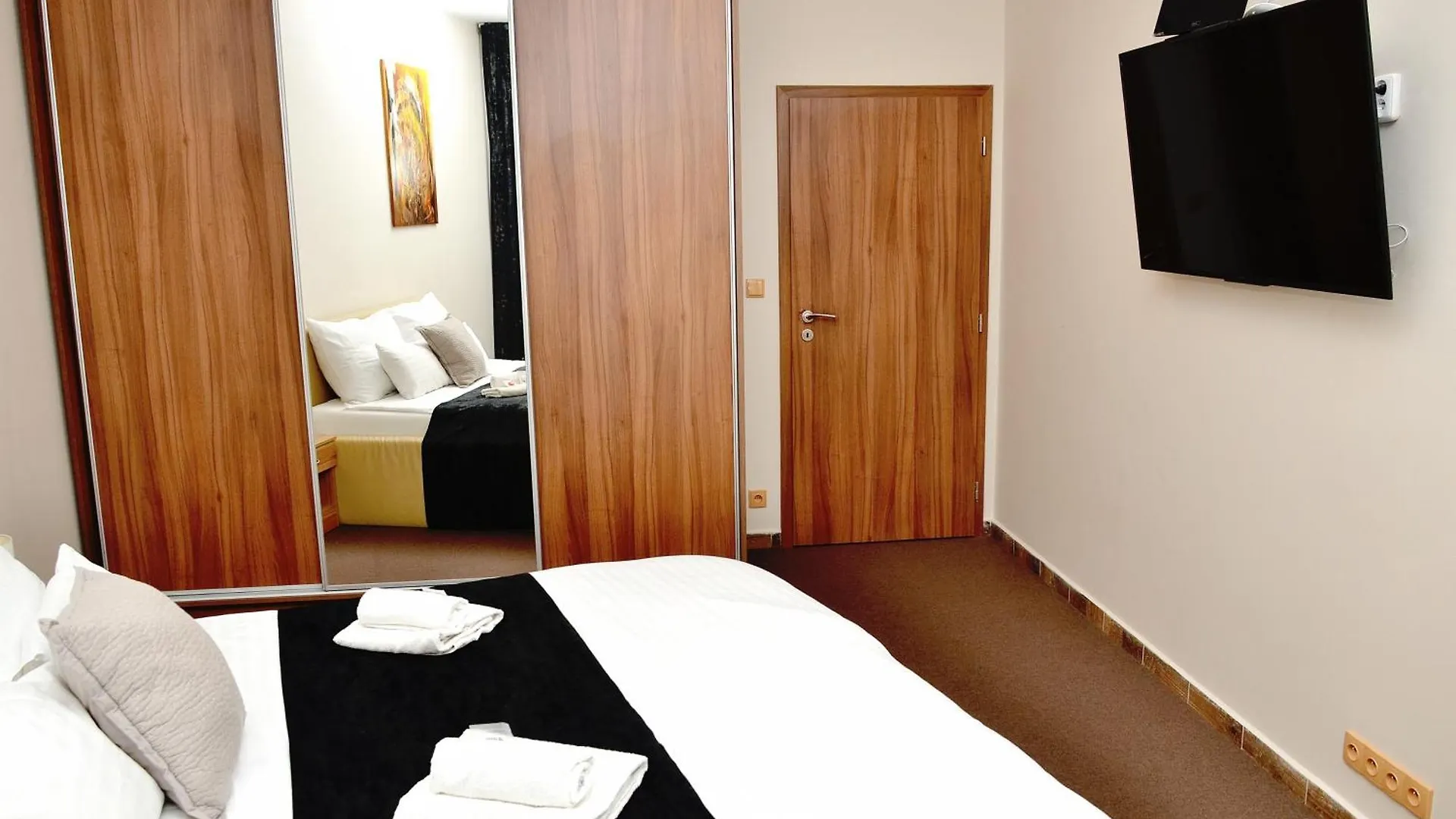 Euro Apartments Krenova 75 Brno 0*,
