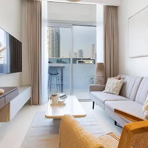 5-star Burj Khalifa View In Boho With Pool & Gym! دبي