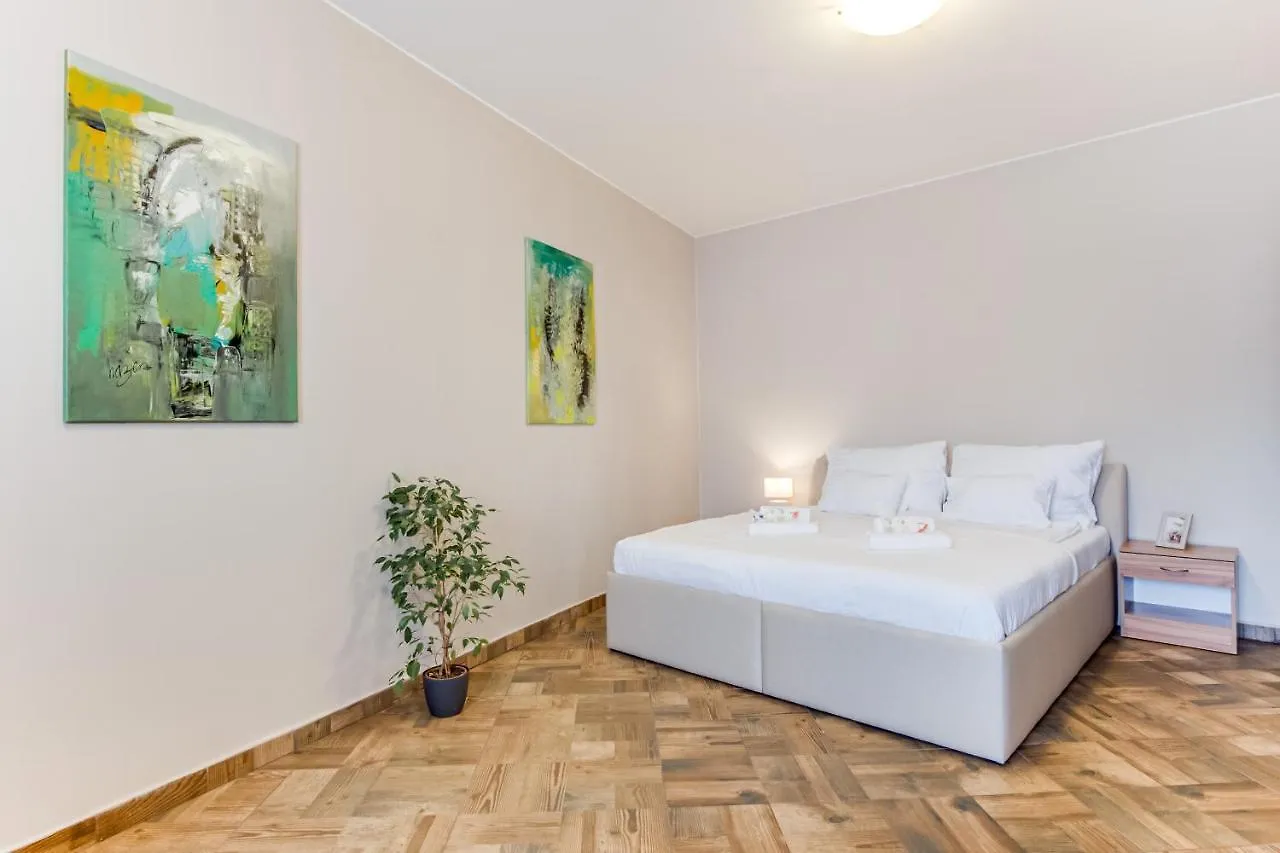 Euro Apartments Krenova 75 ברנו