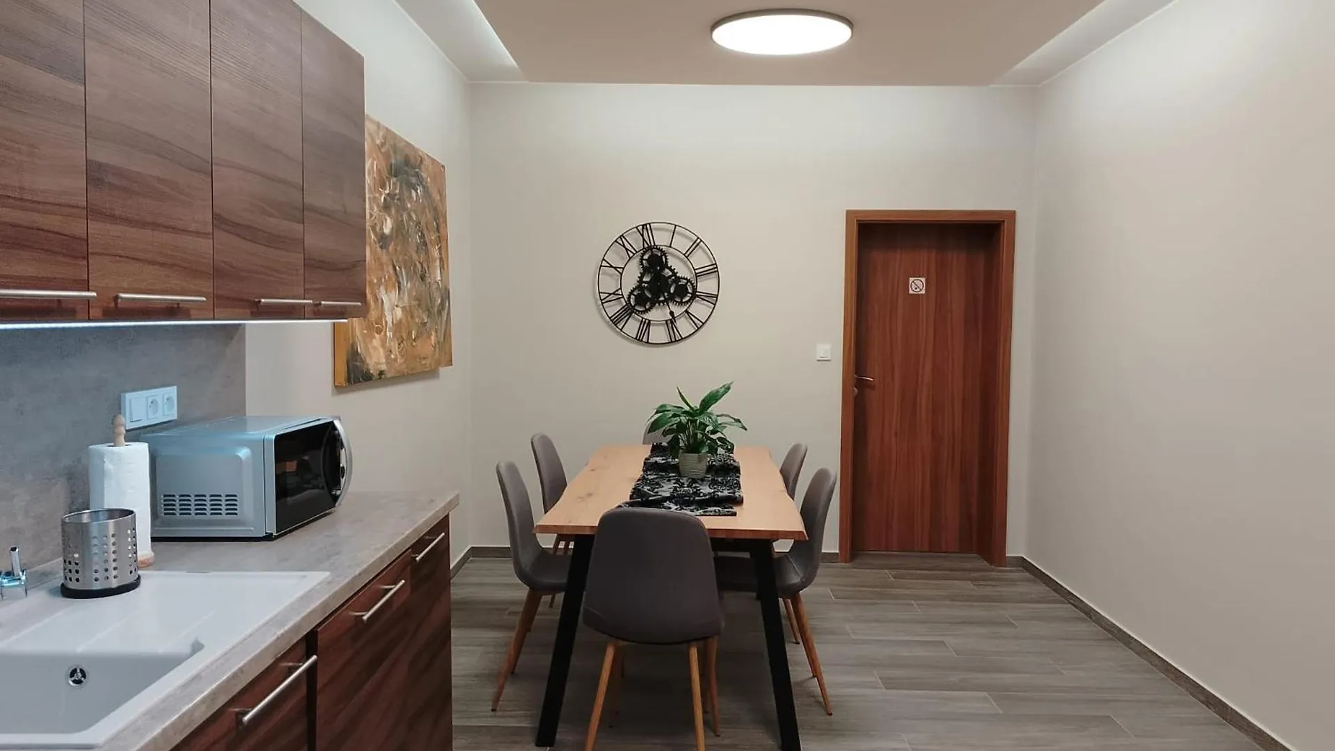 Euro Apartments Krenova 75 ברנו